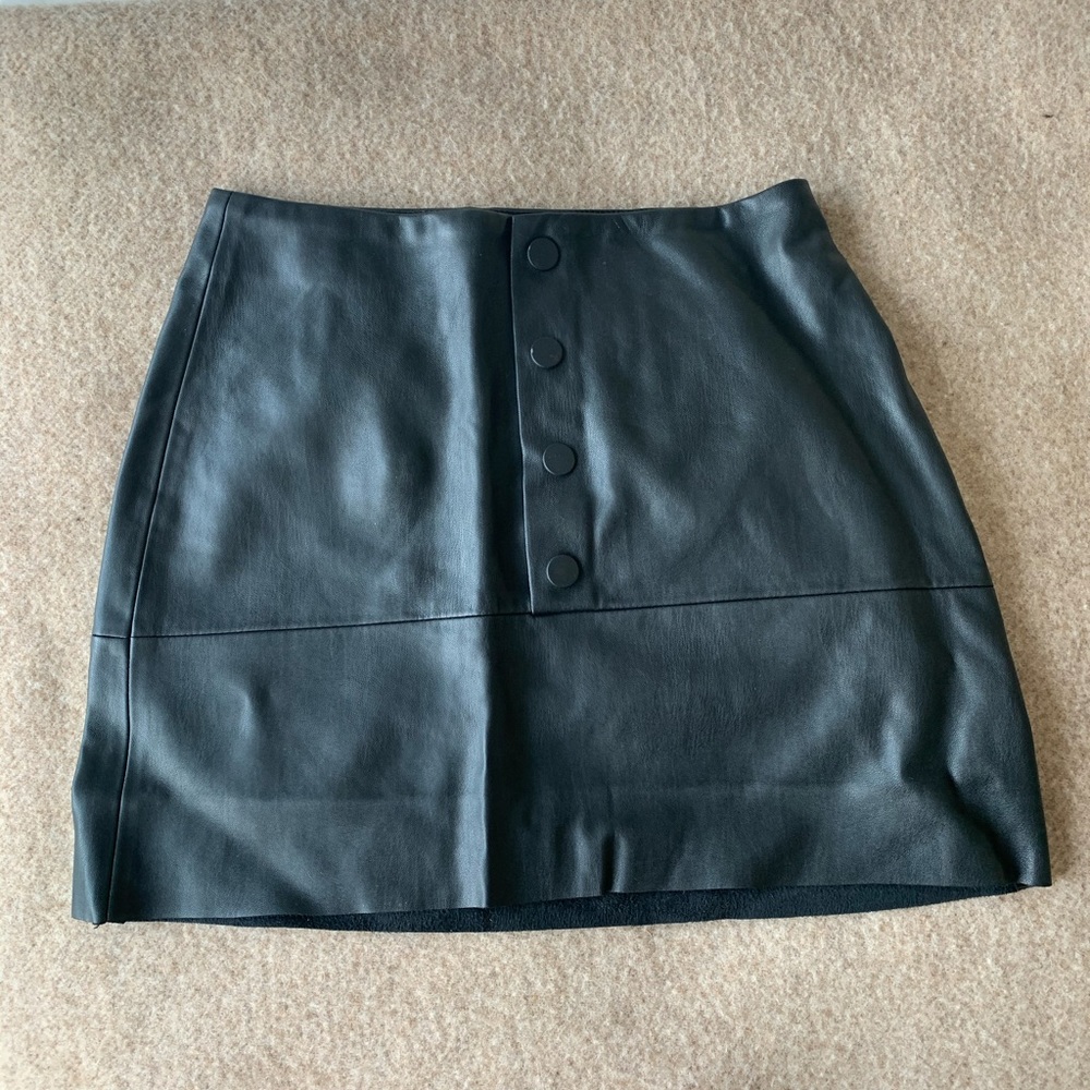 Zara faux leather button front skirt